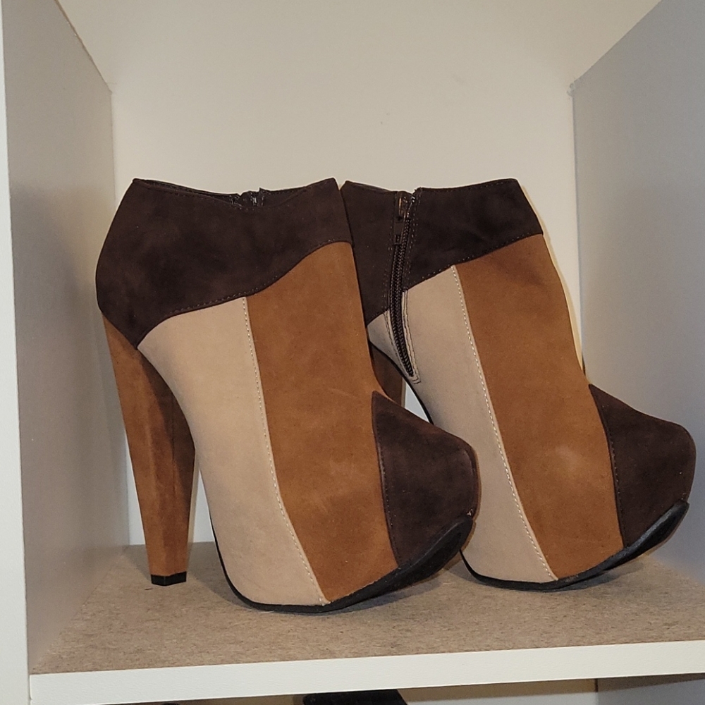 Shades of Brown Booties